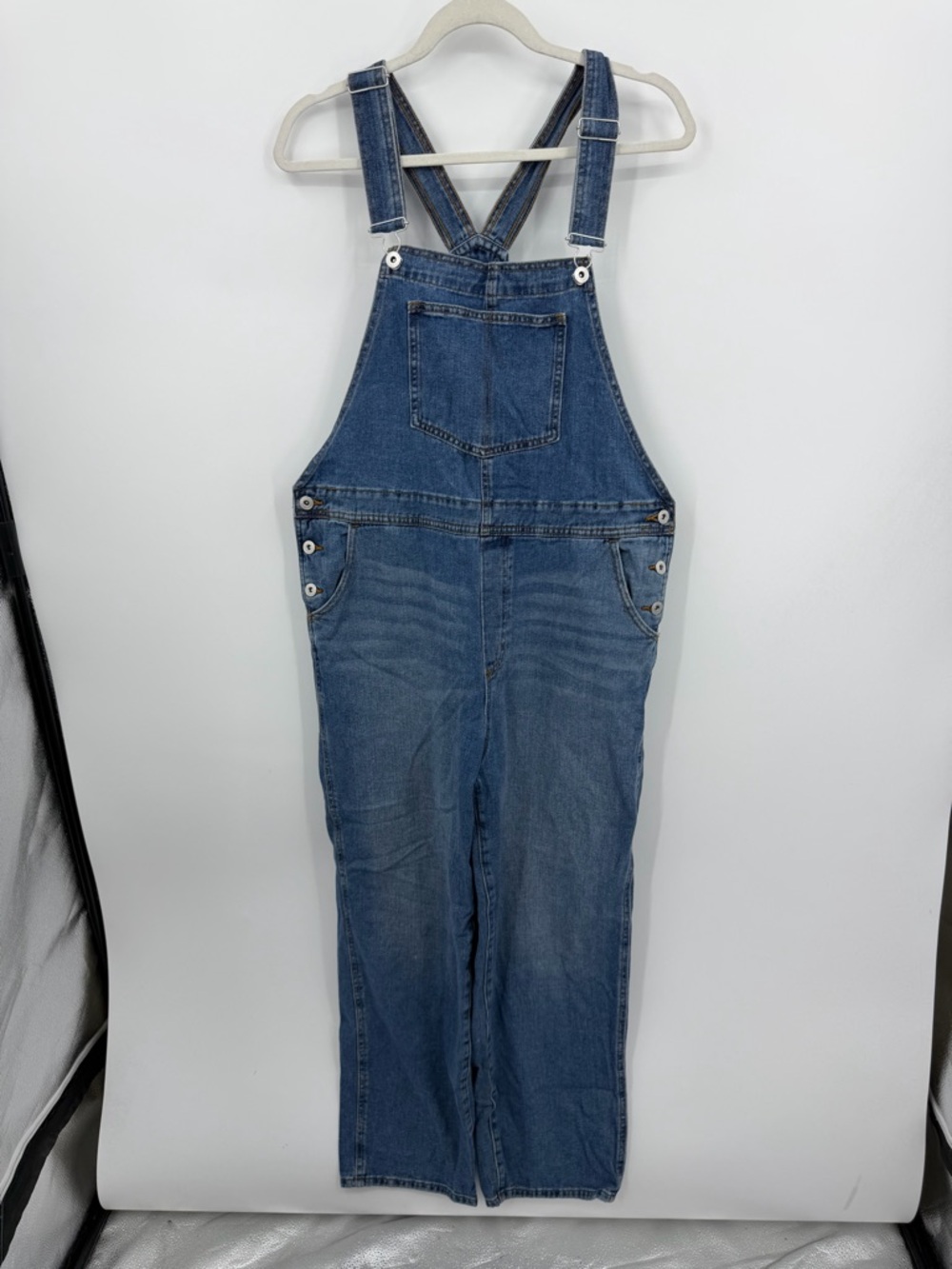 Jessica Simpson Blue Denim Overalls relaxed sz M